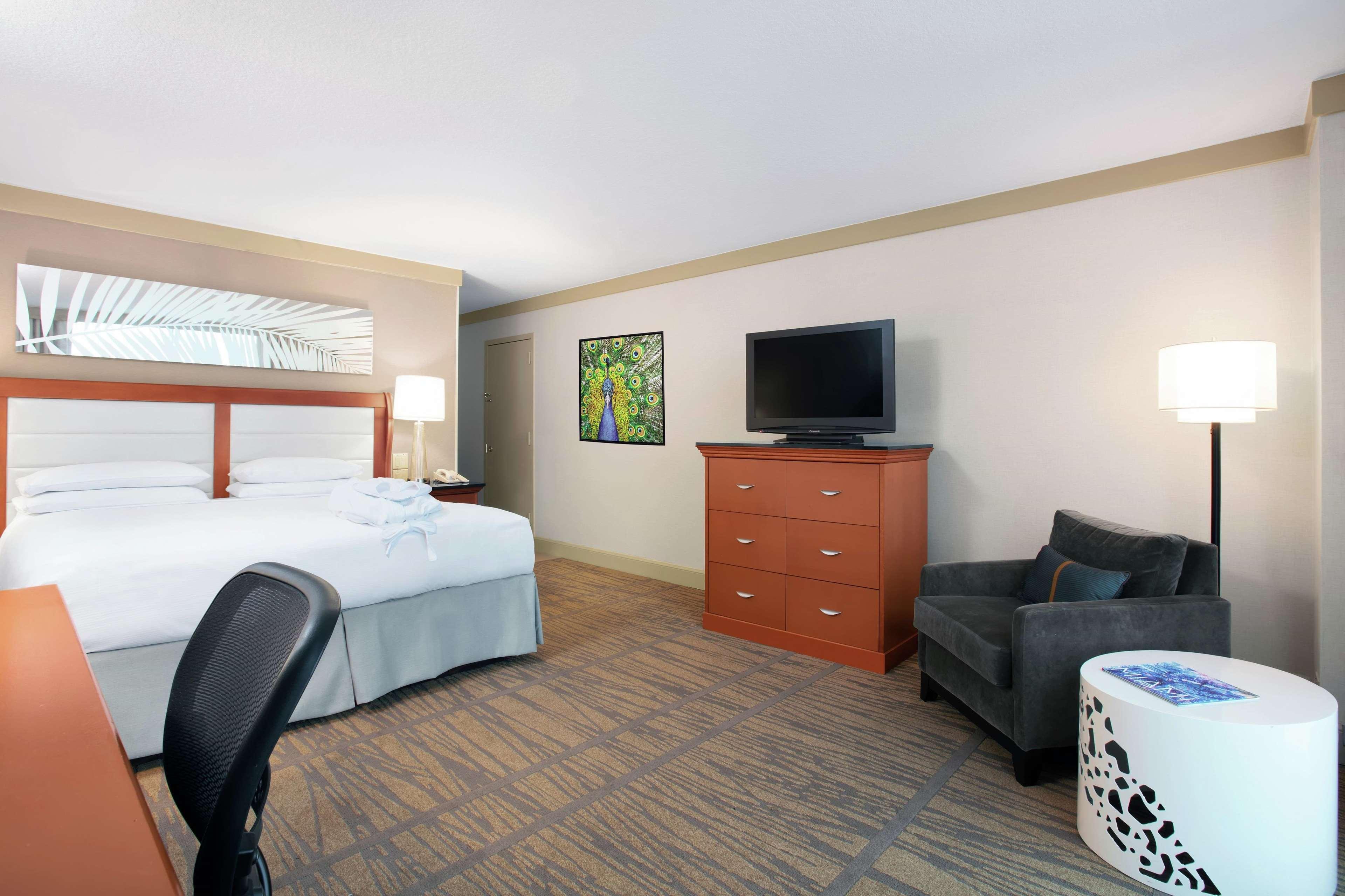 Doubletree By Hilton Hotel Miami Airport & Convention Center Miami Springs Exteriér fotografie